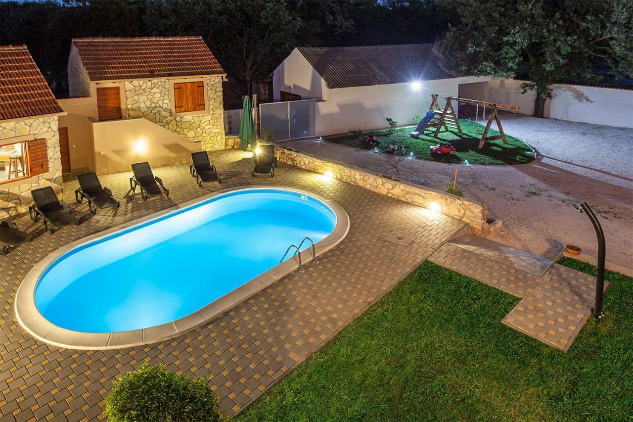 Villa Viktorija Galovac  Экстерьер фото